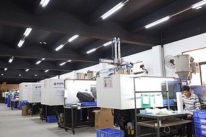 Manufacturing equipment